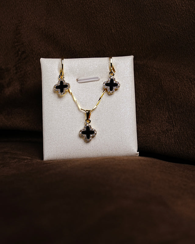 Set Flor Blanca Bolitas
